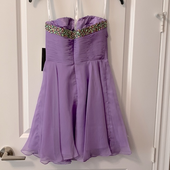 Sherri Hill Keyhole Short Prom Dress (Lilac) - Picture 3 of 7